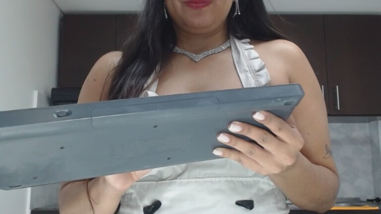 LunaDumont's Streamate show and profile