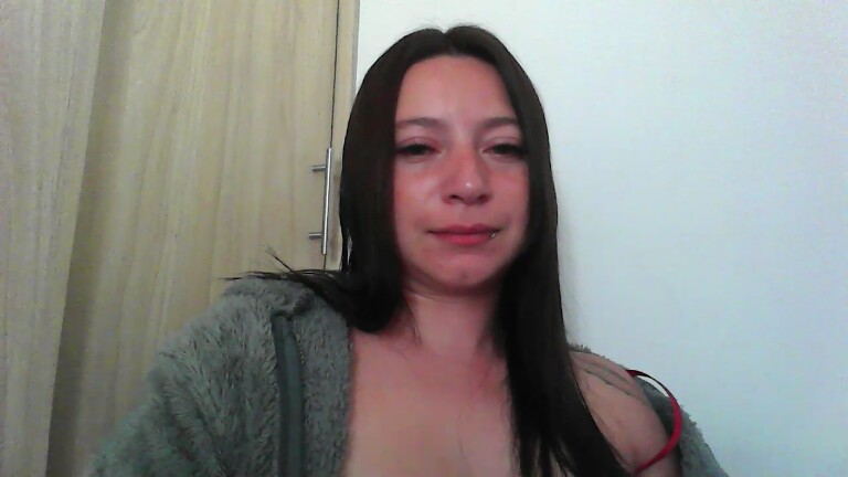 evangeline1999's Streamate show and profile