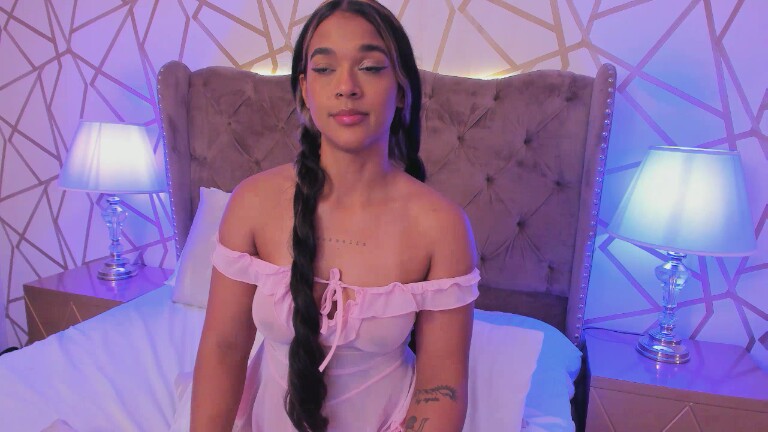 SaschaFit's Streamate show and profile