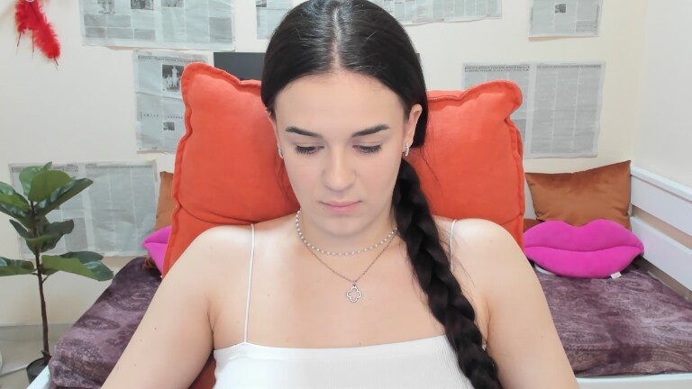 TianaTinn's Streamate show and profile