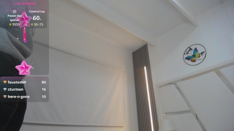 MiaGarcia28's Streamate show and profile