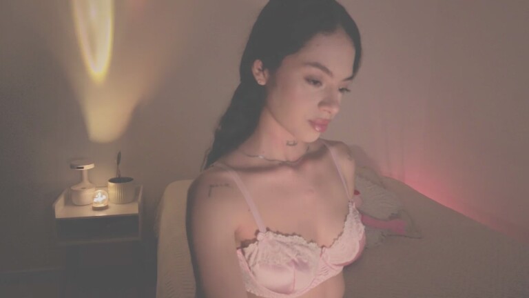 Kali71's Streamate show and profile