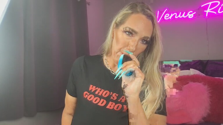 VenusRisingXXX's Streamate show and profile